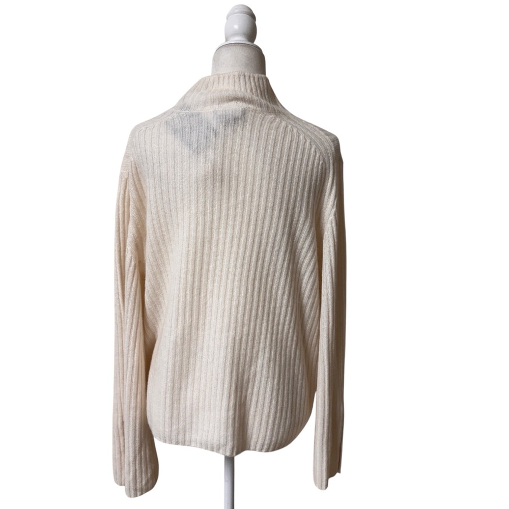 C by Bloomingdales Cashmere mockneck oatmeal flare button sleeves XL sweater - Picture 8 of 13